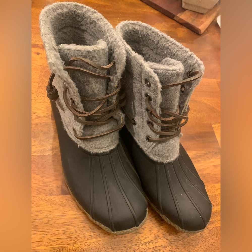 Steve Madden duck boots